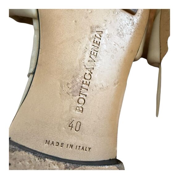 Bottega Veneta Padded Ivory Quilted Leather Flat Slide Sandals Sz EU 40 - Picture 8 of 8